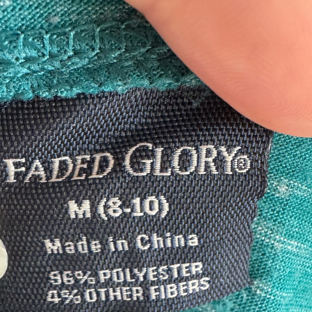 Faded Glory Womens T Shirt with Chest Pocket Turquoise Blue Green Medium - Picture 8 of 9